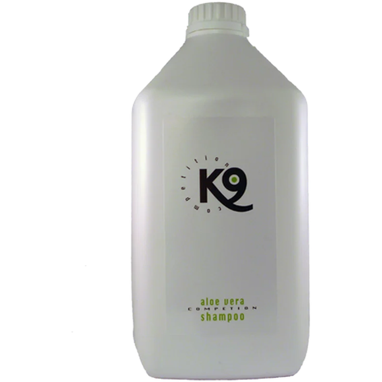 Aloe Vera Shampoo Dunk