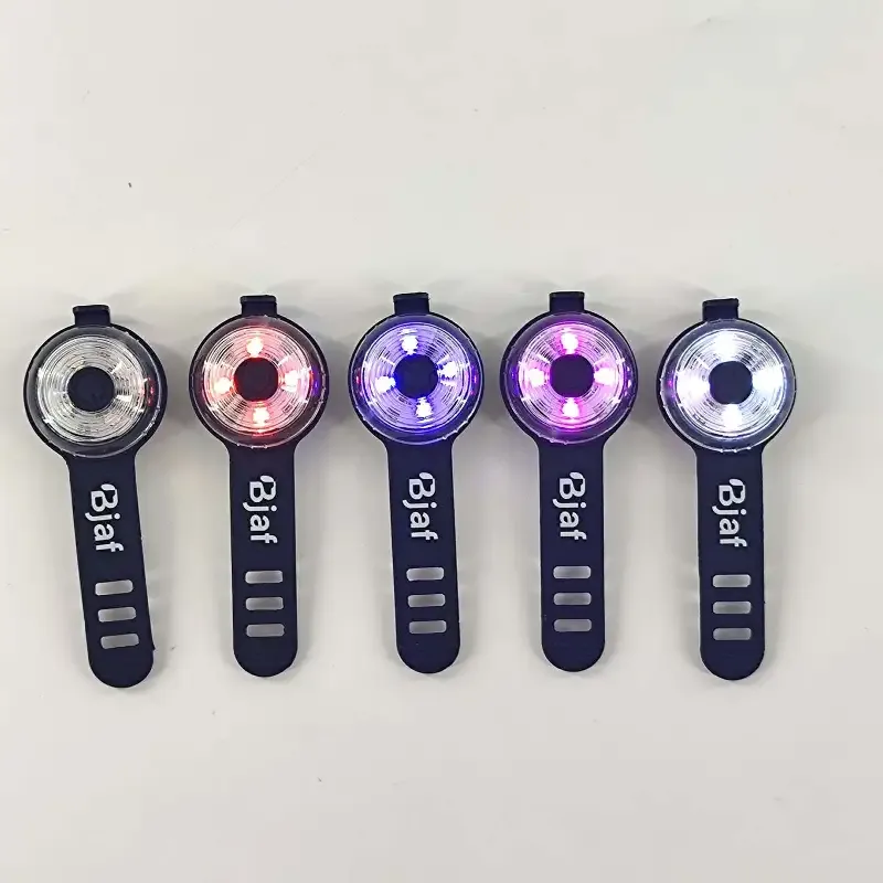Bjaf – 4-i-1 LED-lampe