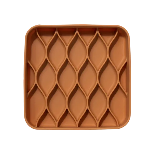 dogged Argyle Slowfeeder Bowl Nutmeg