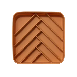 dogged Chevron Slowfeeder Bowl Nutmeg