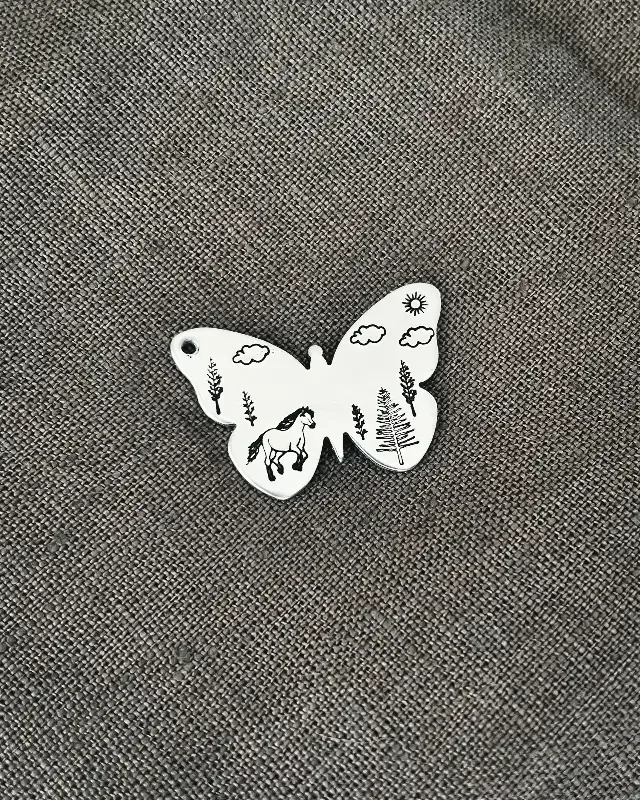 Id-brikke sommerfugl – skogsgalopp
