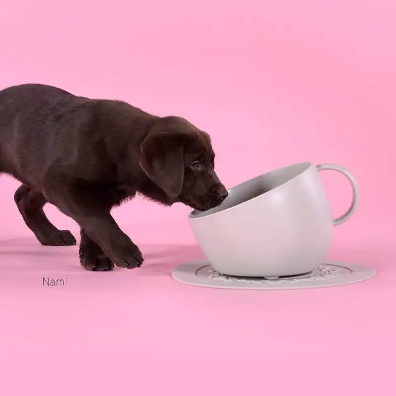 Kopp og skål til hund – beige