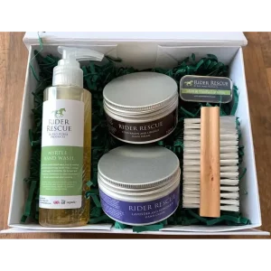 Red Horse rider rescue gift box set