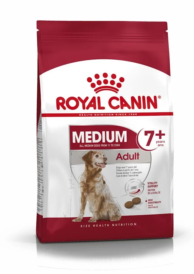 Royal Canin Medium Adult 7+ - Image 2