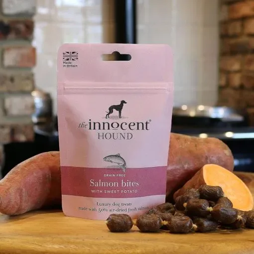 the Innocent Hound Laksebiter med søtpotet 70g