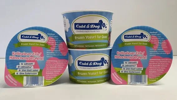 Vom Cold & Dog frossen yoghurt for hunder Kyllinglever og eple 240gr - Image 2